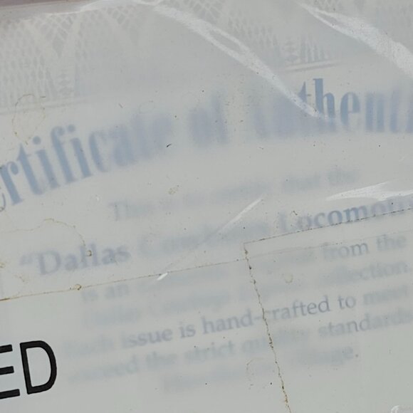 Dallas Cowboys Hawthorne Village Electric Train Locomotive With COA - Picture 6 of 8